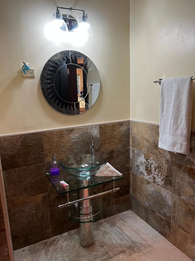 Kingston Oasis One Bedroom Екстер'єр фото